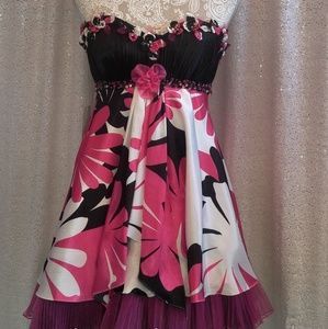 White pink and black mini